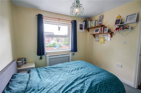 Bedroom 3 (2)