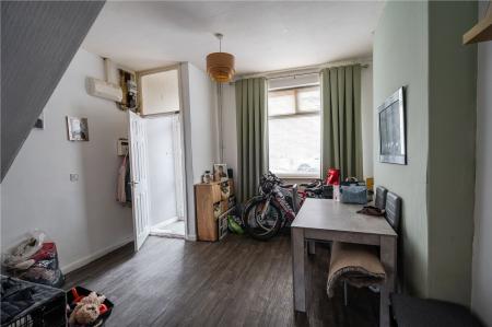 367 - Living Room