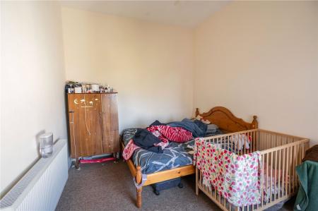 Fff - Bedroom