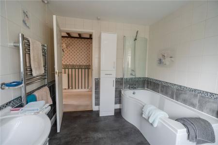 Bathroom (2)