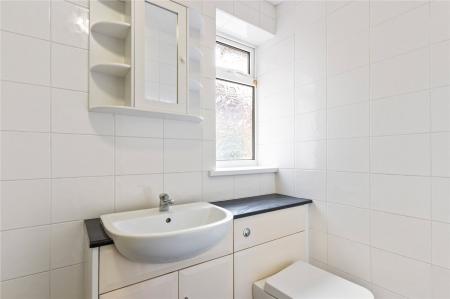 Bathroom (2)