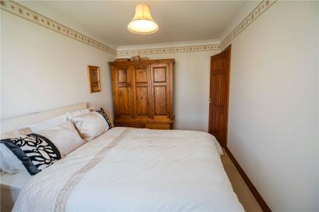 Bedroom 3 (2)