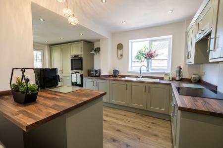 Kitchen Diner