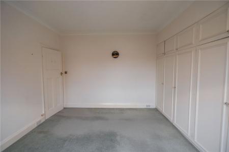 Bedroom 1 (2)