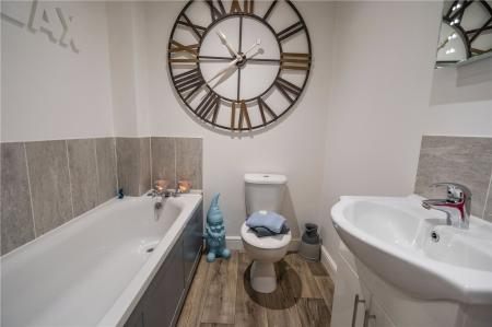 Bathroom (2)
