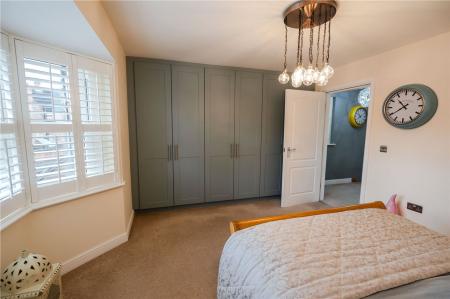 Bedroom 2 (3)
