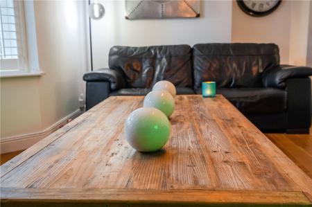 Living Room (3)
