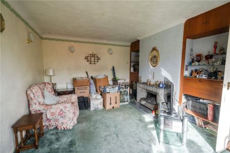 Living Room (2)