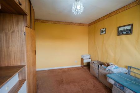 Bedroom 1 (2)