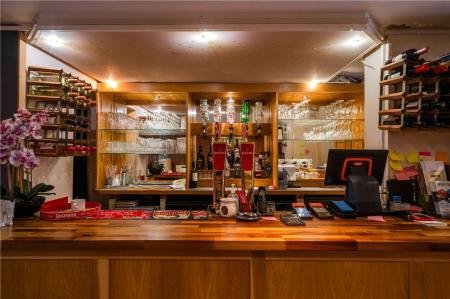 Main Retail (2)