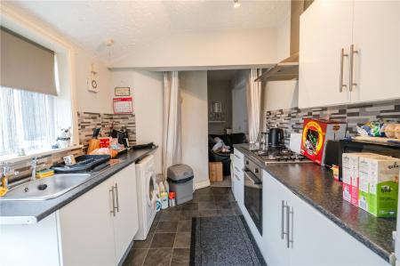 84a Kitchen