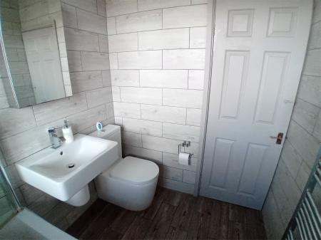 Bathroom (2)