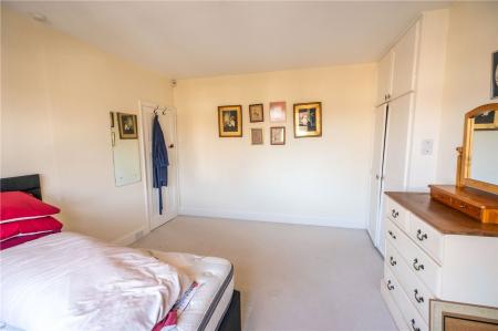 Bedroom 1 (2)