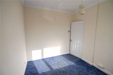 Bedroom 3 (2)