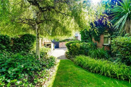 Garden (2)