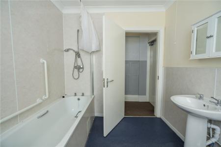 Bathroom (2)