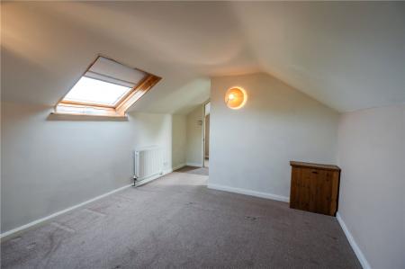Bedroom 3 (2)