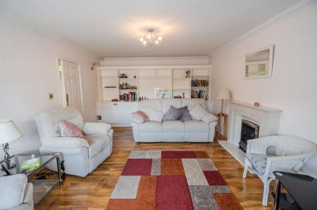 Living Room (2)