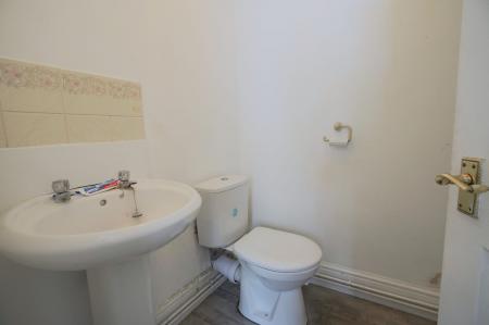 Flat 3 - Bathroom
