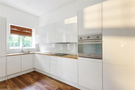 Fl.2, 17 Roxborough Park - Kitchen Only Alt.jpg