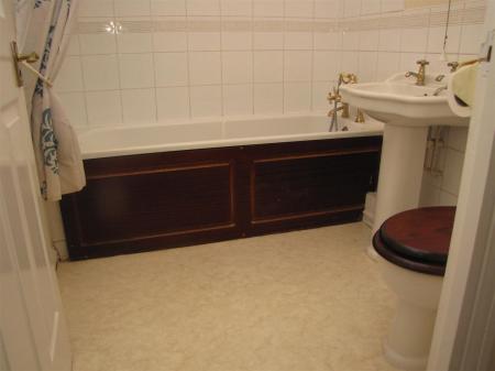 12 Knowles Court 012.jpg