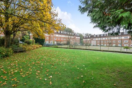 17 Herga Court - Gardens & Tennis Court.jpg