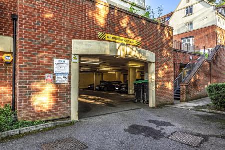Keats House - Car Park Entrance.jpg