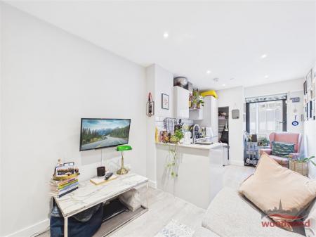 Living Room/Kitchen