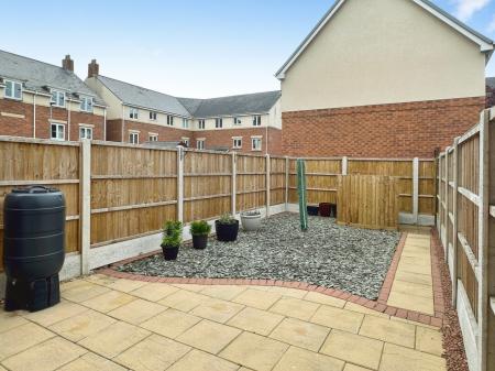 Media image 03