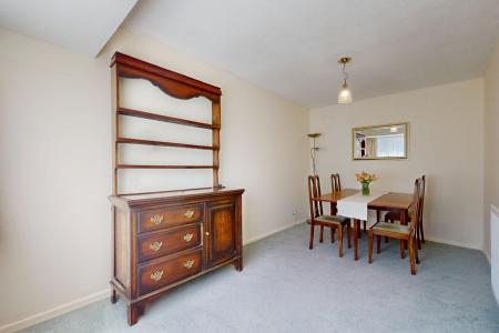 Media image 08
