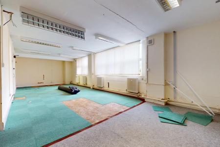 Media image 08