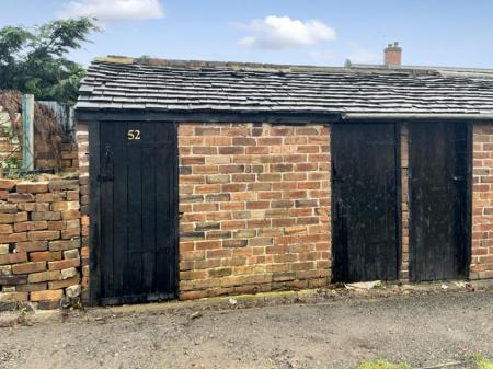 Outbuilding.jpg