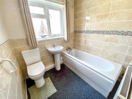 Ground floor bathroom