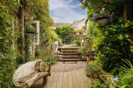 warwick house (85) (3).jpg