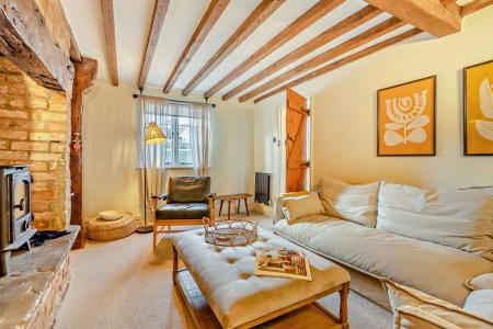 005 8537473-interior21-800.jpg