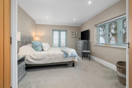 Windrush - Flat 10-14.jpg