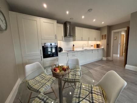 WhatsApp Image 2026-03-25 at 14.42.19 (4).jpeg