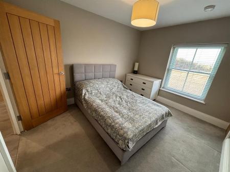 WhatsApp Image 2026-03-25 at 14.42.19 (13).jpeg