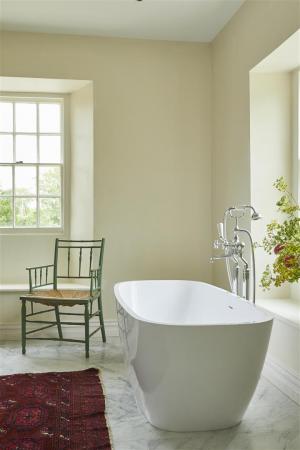 Bathroom 2.jpg