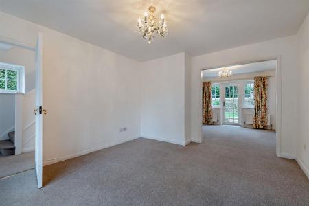 8633908-interior08-800.jpg
