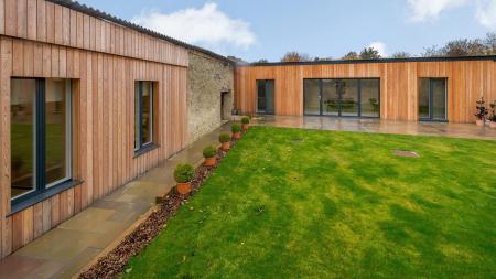 8442264-exterior04.jpg