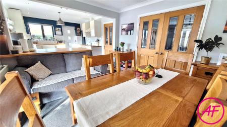 Open Plan Dining