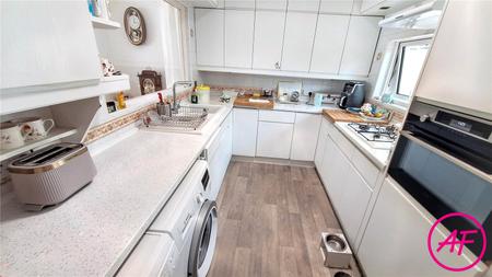 Fitted Kitchen