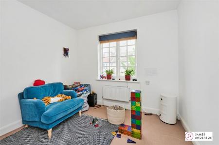 James_Anderson_-_37_Clavering_Avenue__SW13_8DX_18.