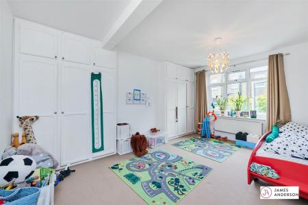 James_Anderson_-_37_Clavering_Avenue__SW13_8DX_15.