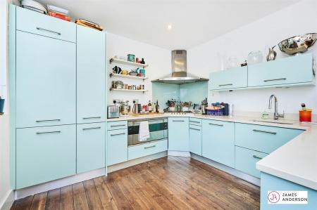 James_Anderson_-_37_Clavering_Avenue__SW13_8DX_9.j