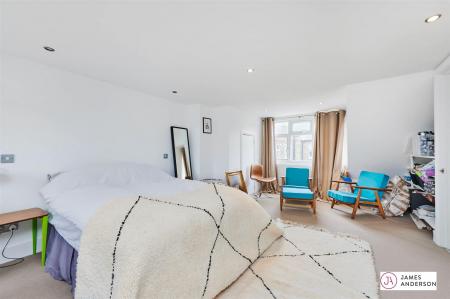 James_Anderson_-_37_Clavering_Avenue__SW13_8DX_21.