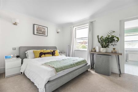 James_Anderson-59_Victoria_road-sw14_8ex__2_.JPG