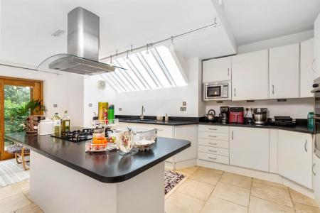 32135_james_anderson___29_westwood_road___13_lo.jp