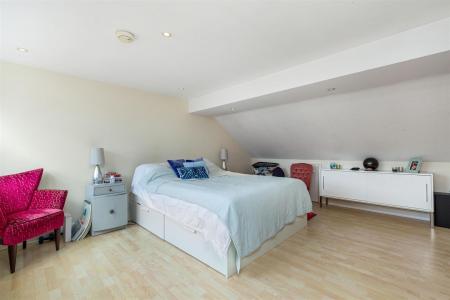 29789_ja_20_ashleigh_road_6_lo